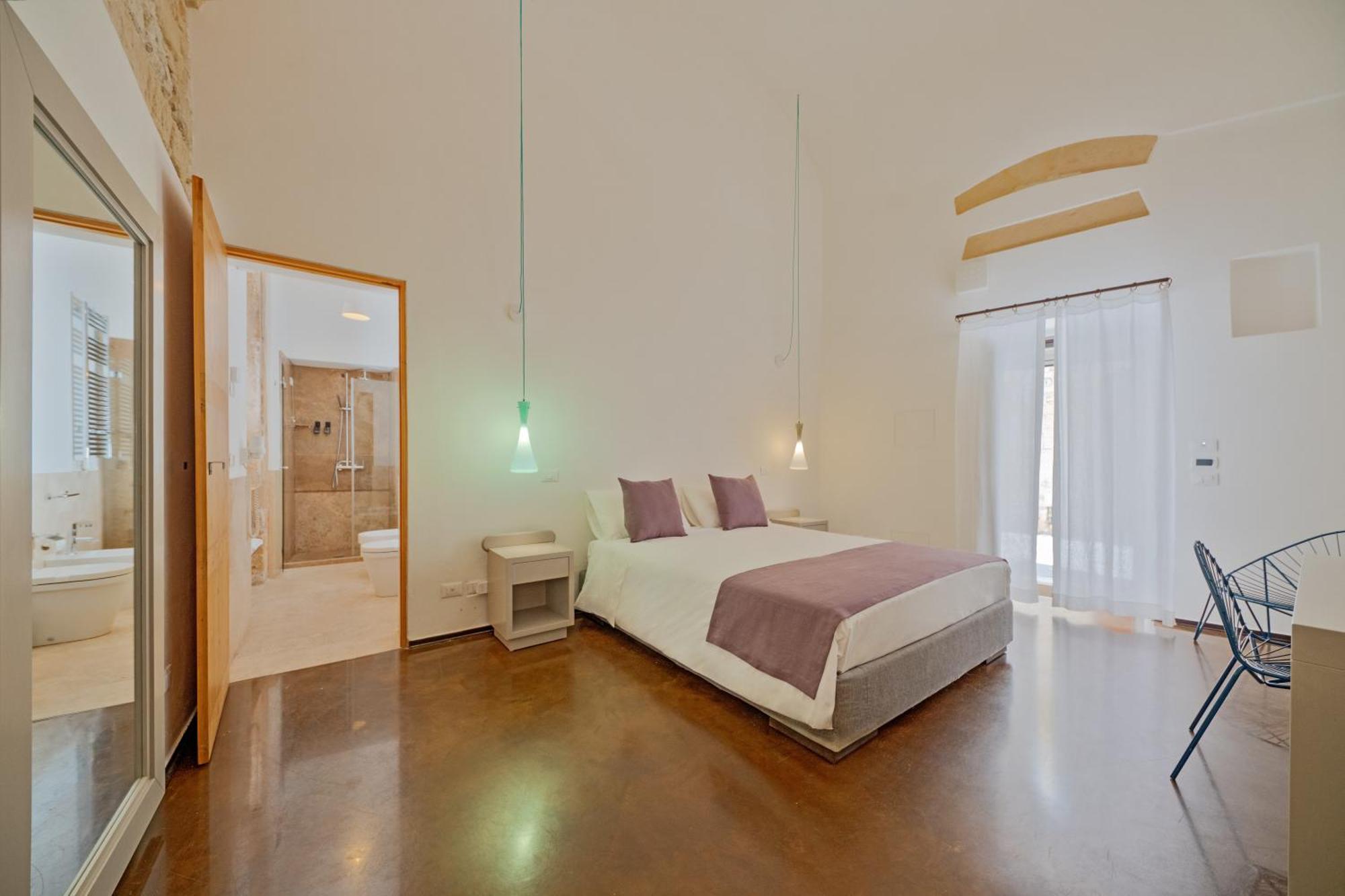 レッチェ Palazzo Persone Dimora Storica Bed & Breakfast エクステリア 写真
