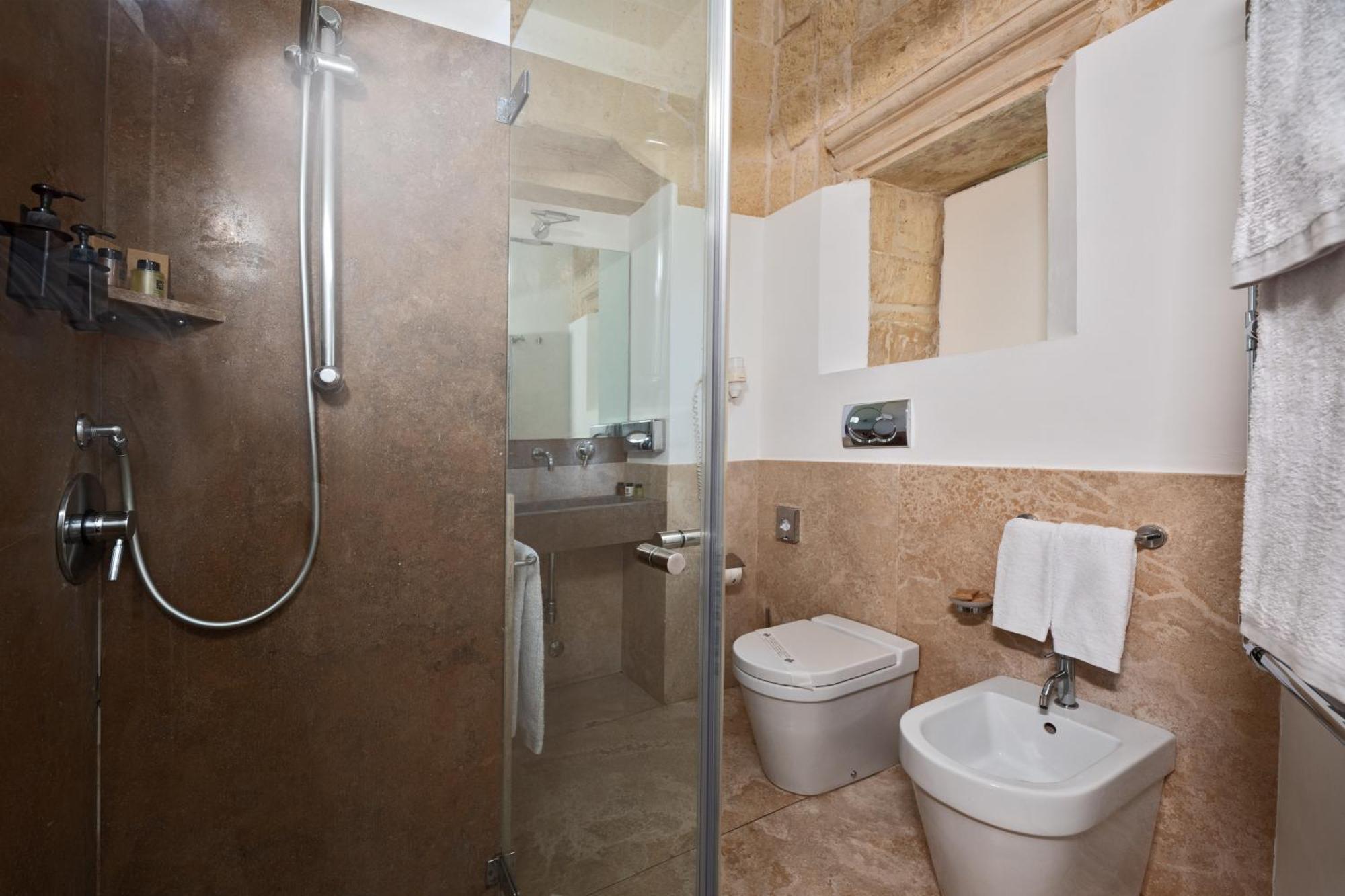 レッチェ Palazzo Persone Dimora Storica Bed & Breakfast エクステリア 写真